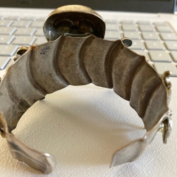 A Custom Made Skull & Crossbones Cuff Bracelet with red crystal eyes. - Picture 6 of 6